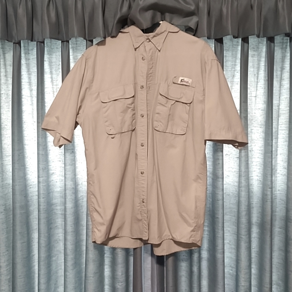 Sportsman's buttonup shirt